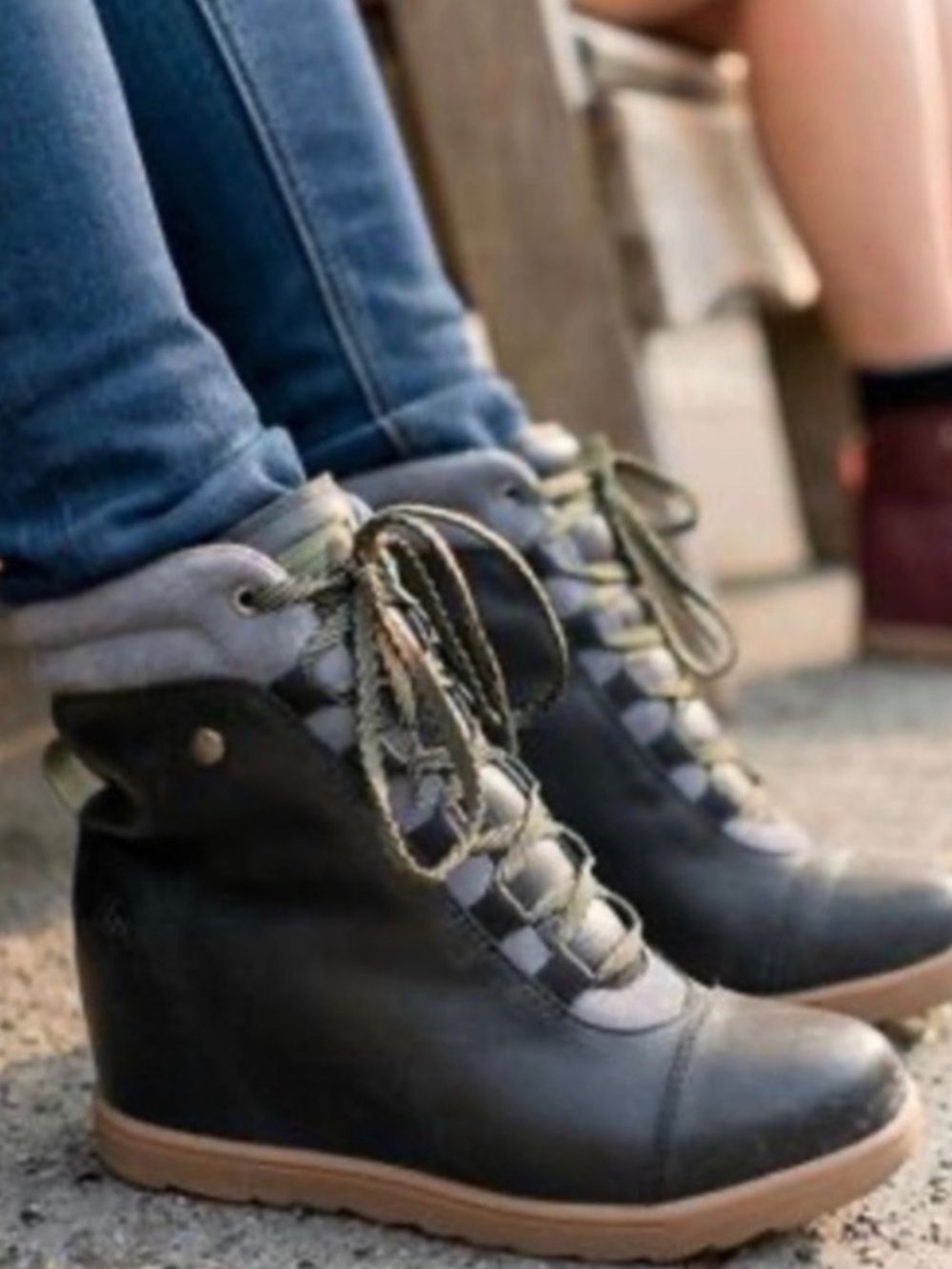 Forsake Alma leather wedge boot size 10 Charcoal Gray